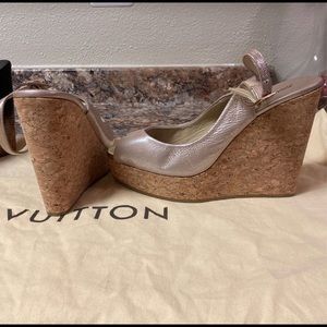 Jimmy choo wedges size 38EU 7.5US Never been worn!